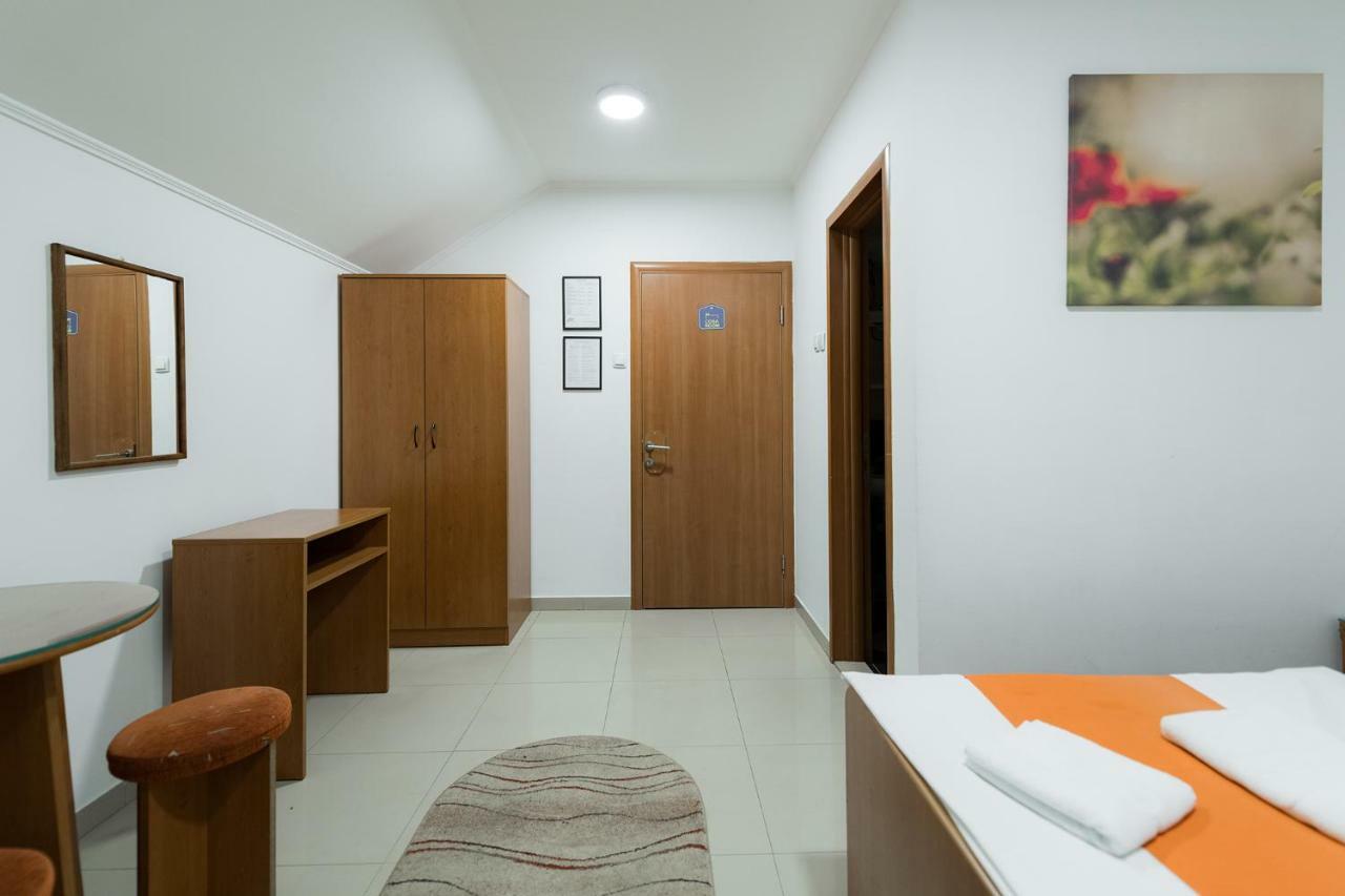 Rooms Gat Subotica Extérieur photo